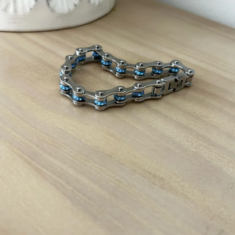 Chain Bracelet Mens Silver Tone & Blue - Picture 1 of 5
